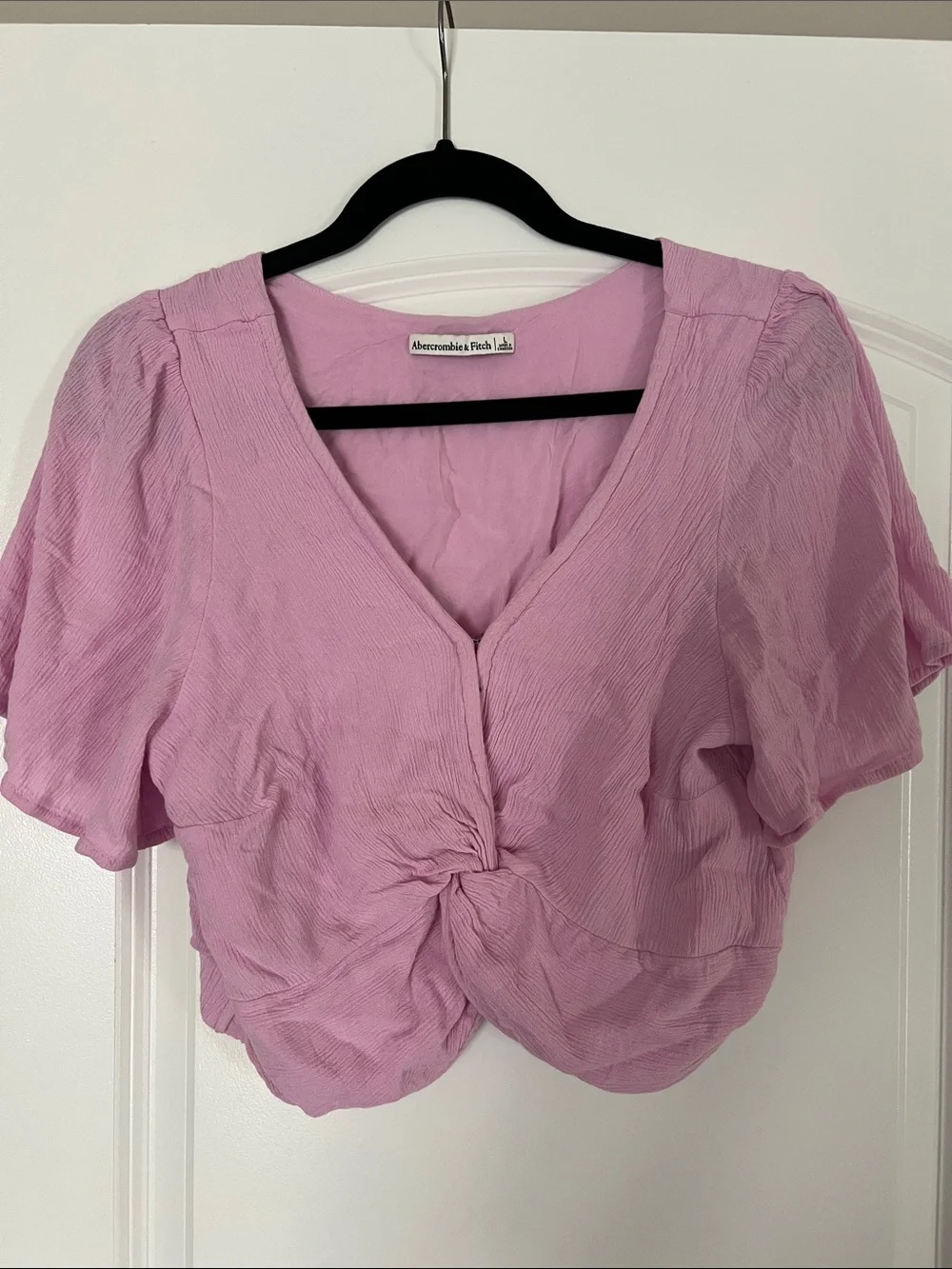 Abercrombie & Fitch pink Twist-Front V-Neck Crop Blouse